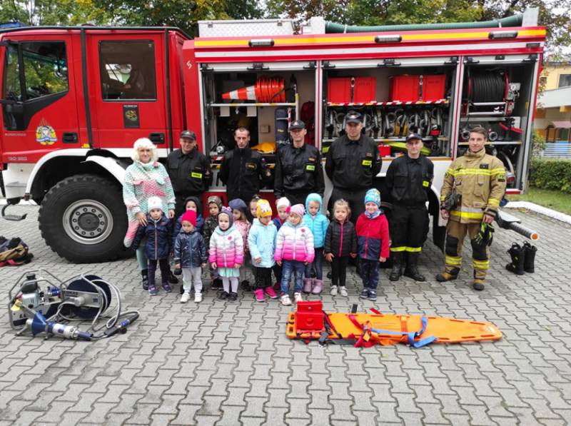 Zdjęcie: Wizyta strażaków-07.10.2021 r- GALERIA